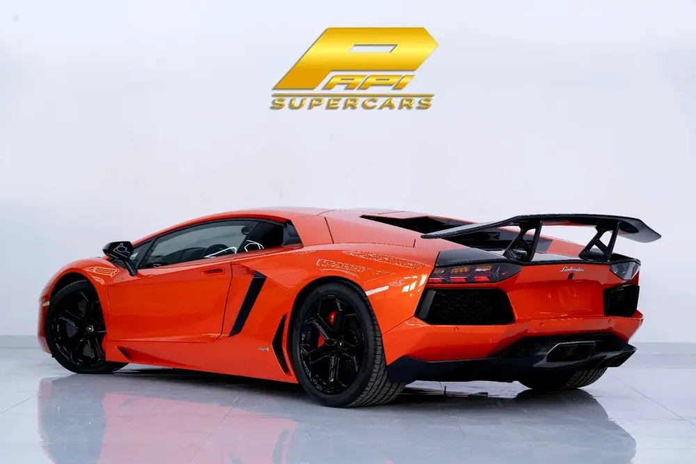 2014 Lamborghini Aventador | GCC Specs | Low Mileage - Image 14