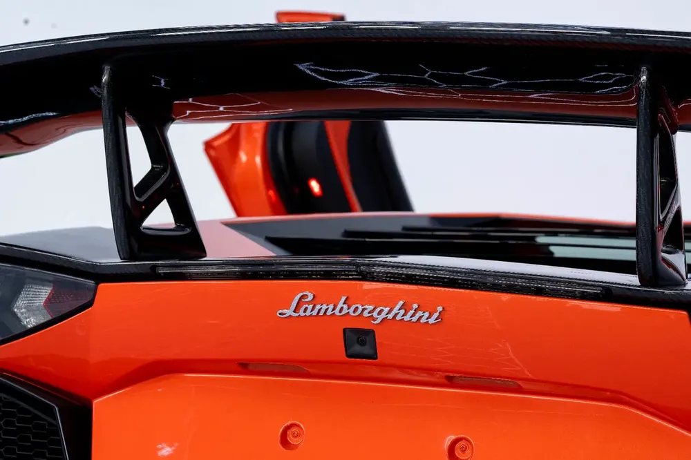 2014 Lamborghini Aventador | GCC Specs | Low Mileage - Image 16