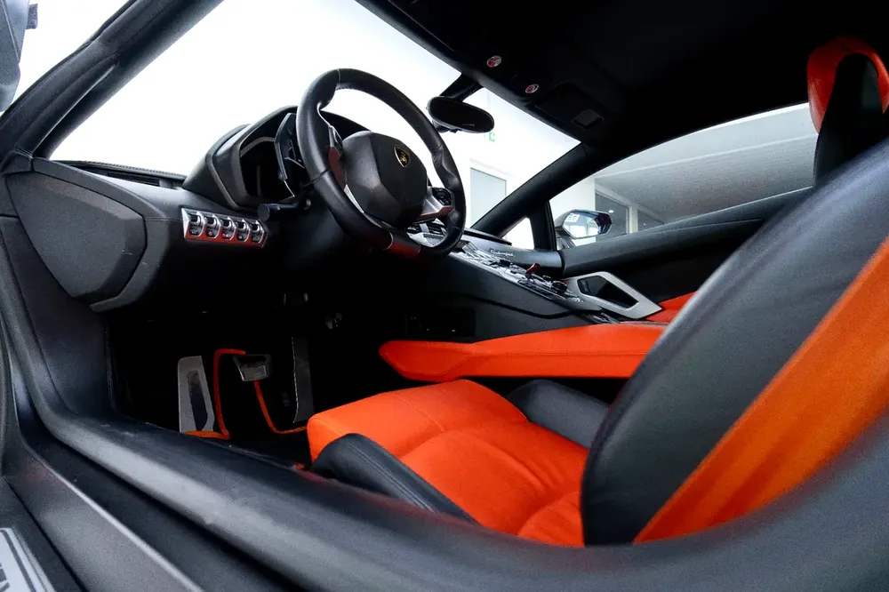 2014 Lamborghini Aventador | GCC Specs | Low Mileage - Image 7