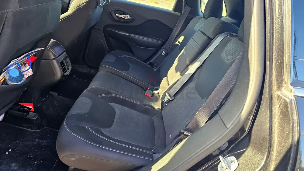 2015 Jeep Cherokee | Well Maintained - Quick Sale - Image 5