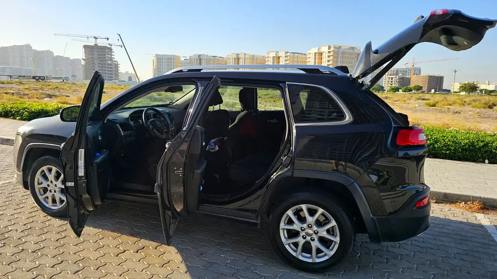 2015 Jeep Cherokee | Well Maintained - Quick Sale - Image 6