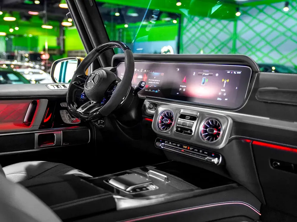 G63 2025 - FACTORY WARRANTY - G MANUFAKTUR OFFICIAL-DOUBLE NIGHT PACKAGE-DIAMOND SEATS-OFFICIAL RIMS - Image 14