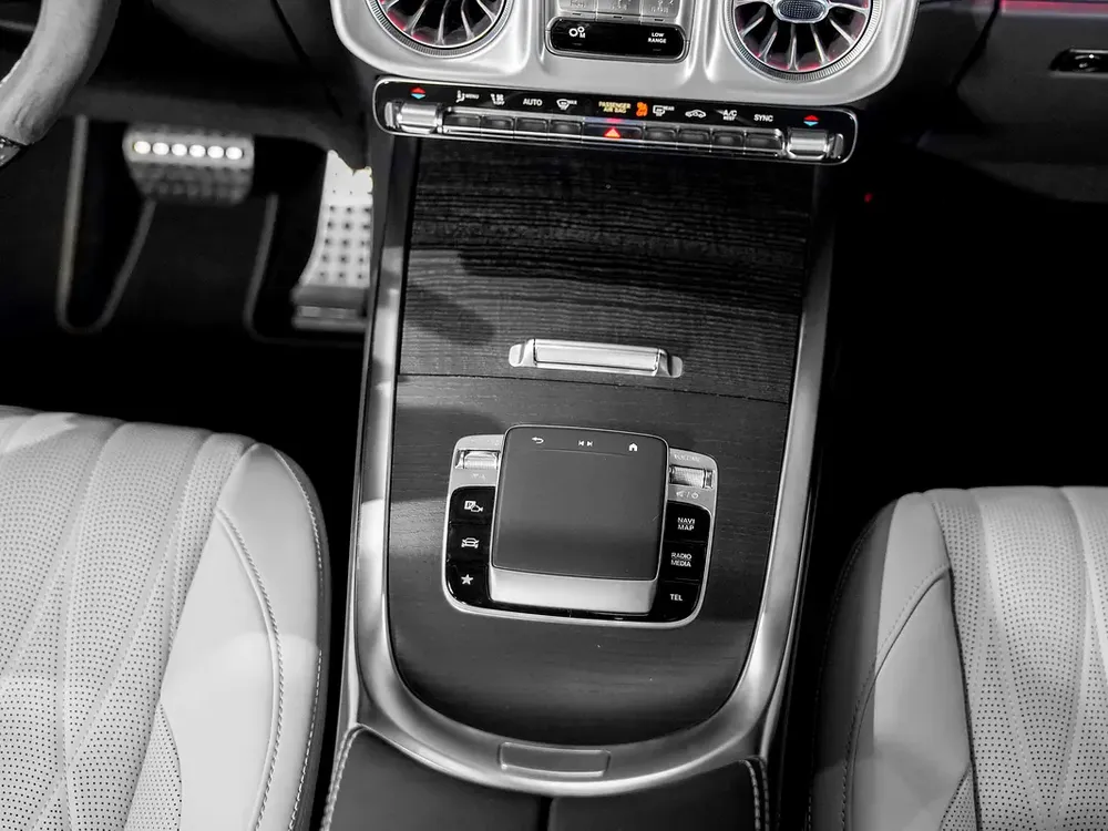 G63 2025 - FACTORY WARRANTY - G MANUFAKTUR OFFICIAL-DOUBLE NIGHT PACKAGE-DIAMOND SEATS-OFFICIAL RIMS - Image 18