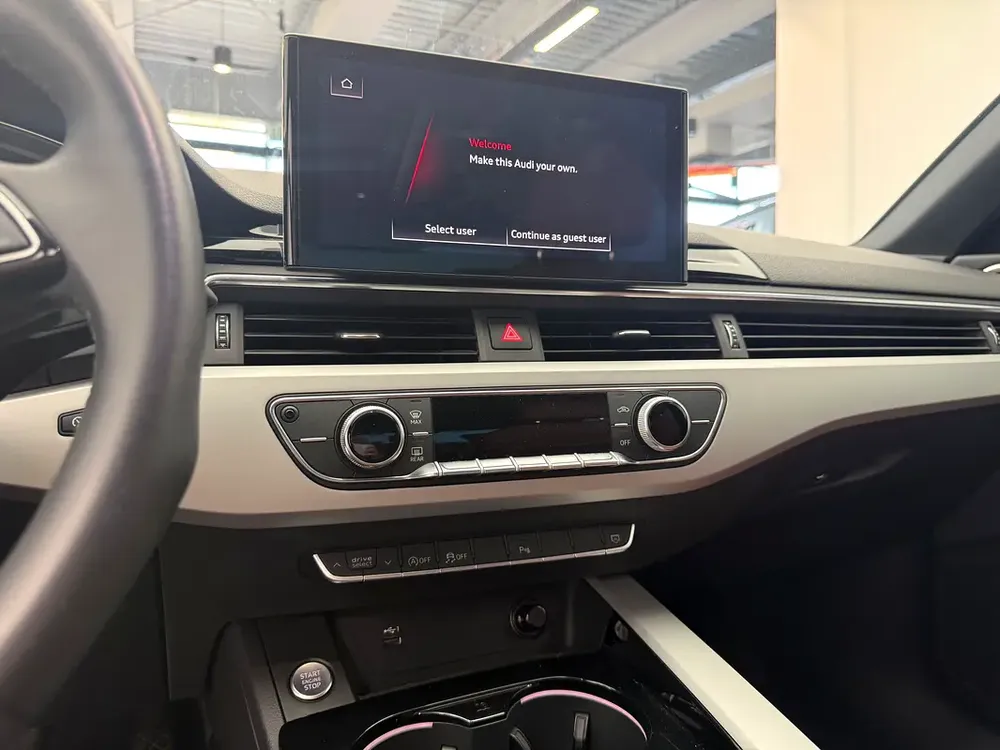 2024 Audi A4 S-line - GCC Specs - Like New! - Image 11