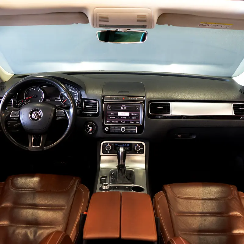 AED 1,748 P.M • 0% Downpayment • Volkswagen Touareg R-Line Kit • 1 Year Warranty - Image 8