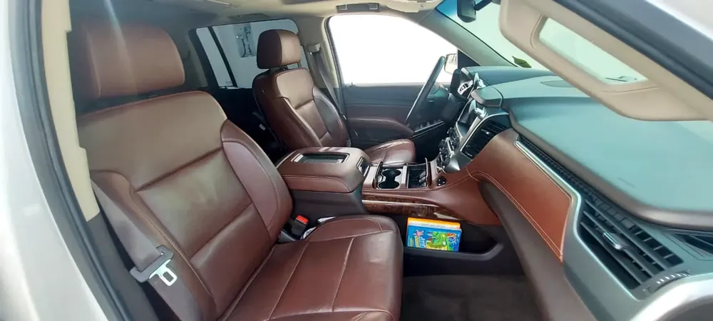 Chevrolet Suburban For Sale - First Owner - Image 5