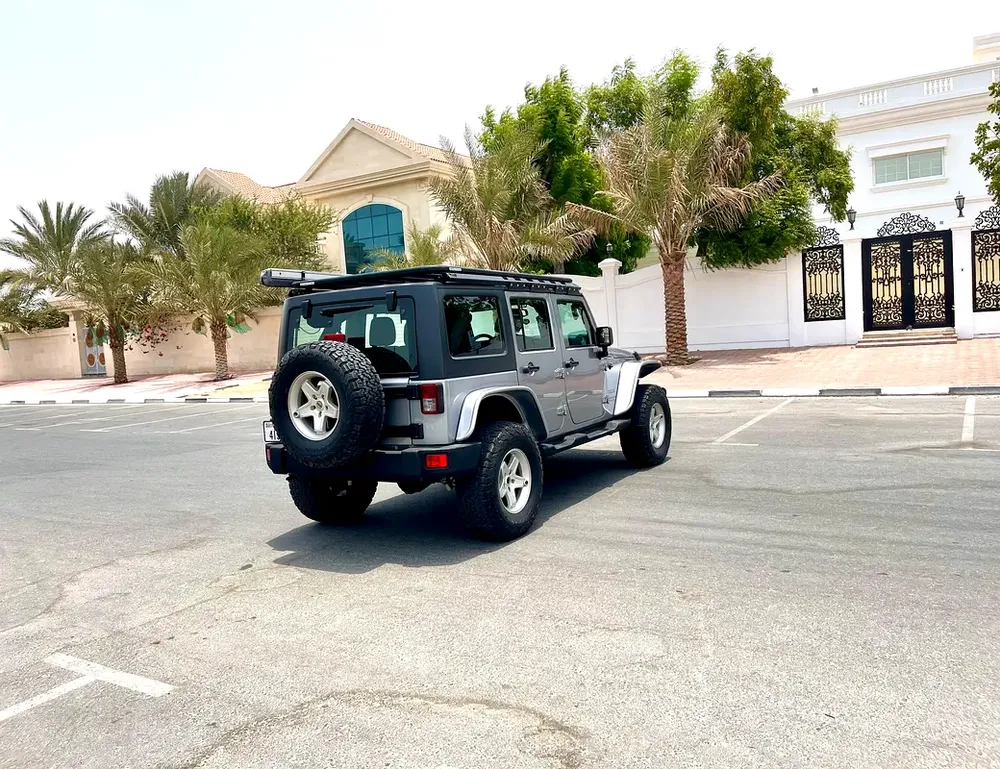 Astonishing Jeep Wrangler Unlimited 2016, GCC Nicely Modified, Original Paint, Zero Accident, - Image 18