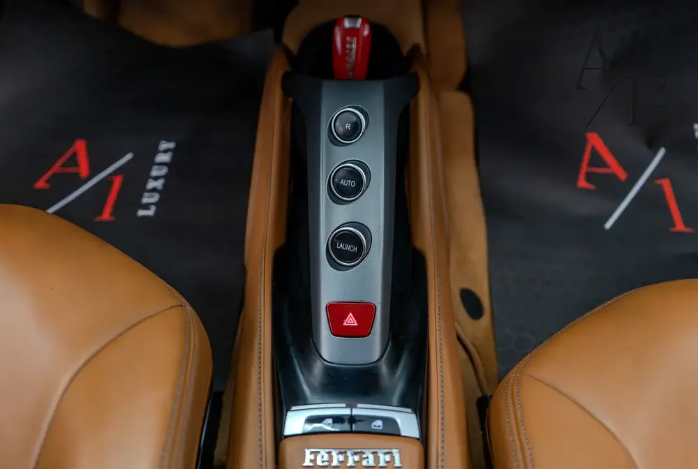 2016 Ferrari 488 GTB, Full Service History, Fully Loaded, GCC Specs - Image 10