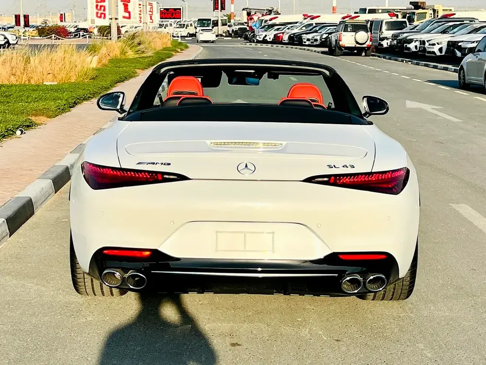 2023 Mercedes-Benz SL43 AMG – | Only 2,000 KM | Brand New Condition - Image 6