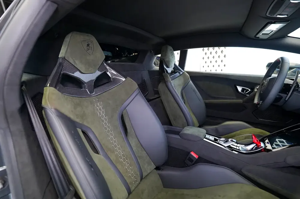 HURACAN STERRATO 1 OF 1499 | ALCANTARA SEATS | WARRANTY AVAILABLE - Image 16