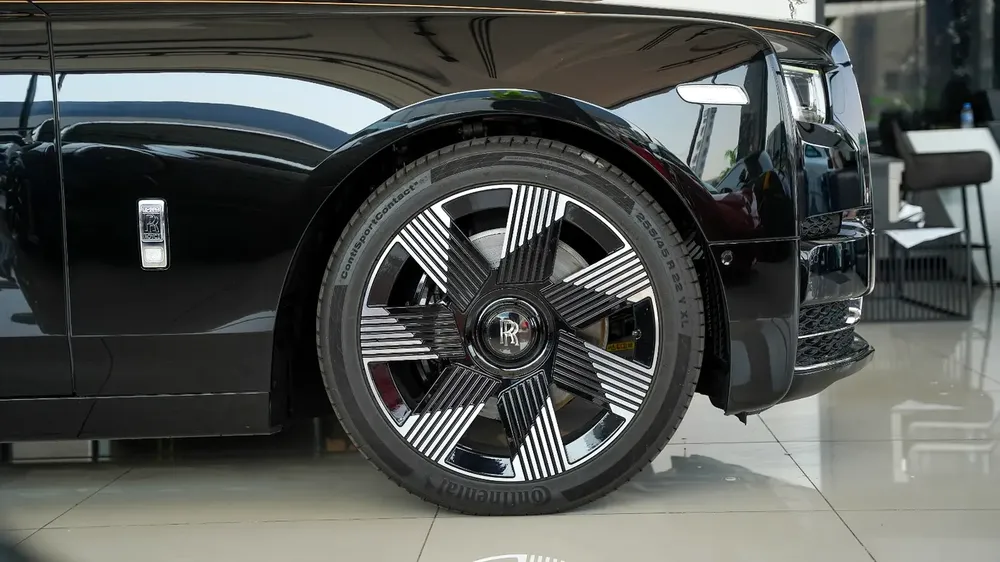 Rolls-Royce Phantom “La Gondola” - (2023, 1-of-1) - Image 6