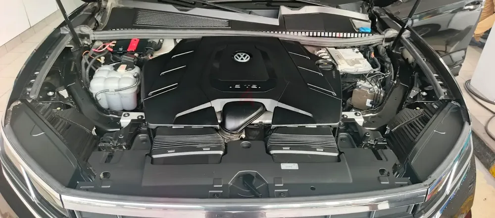 2022 Volkswagen Touareg Atmosphere | GCC Specs | Low Mileage - Image 14