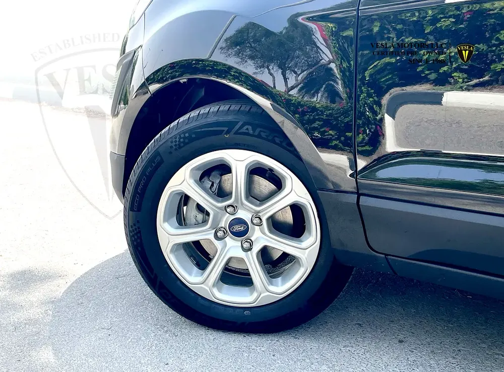 UNLIMITED MILEAGE WARRANTY / TREND + NAVIGATION + CAMERA + ALLOY WHEELS + CAR PLAY /IN HOUSE FINANCE - Image 6