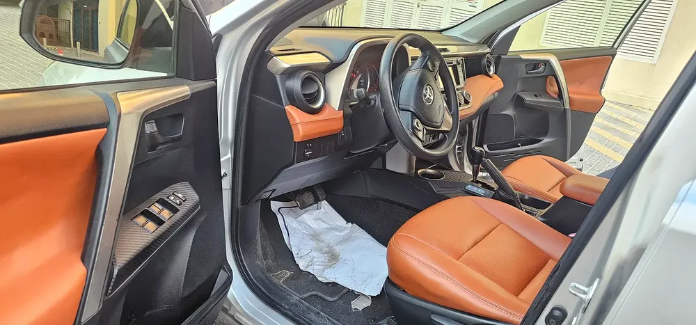 Well Maintained Toyota Rav 4 EX 2015 | GCC Specs - Image 5
