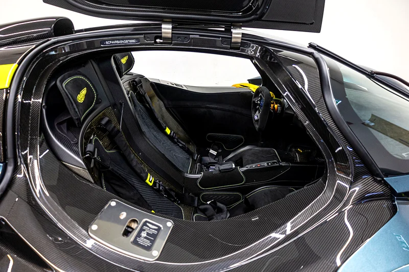 Aston Martin Valkyrie - Image 16