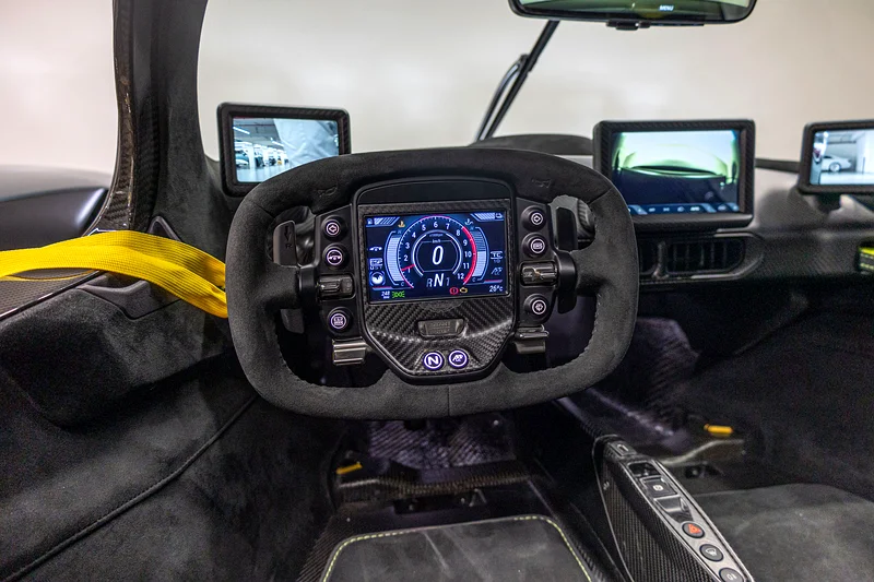 Aston Martin Valkyrie - Image 18