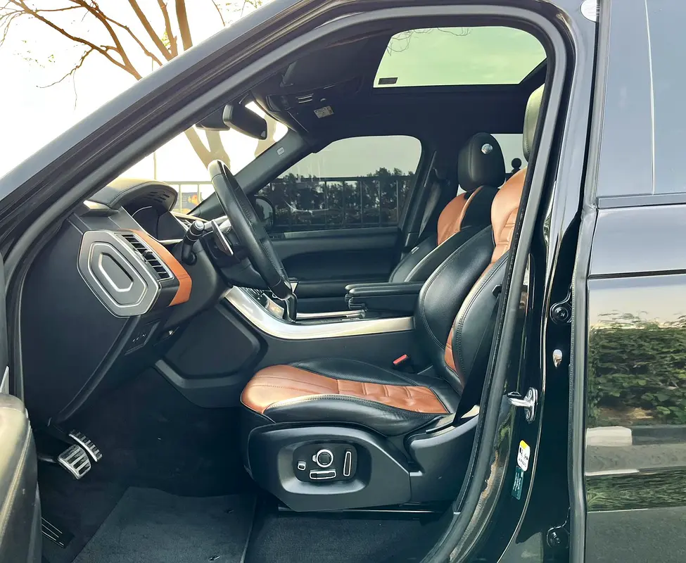 Land Rover Range Rover Sport HST Dynamic 2016 GCC Specs - Image 14
