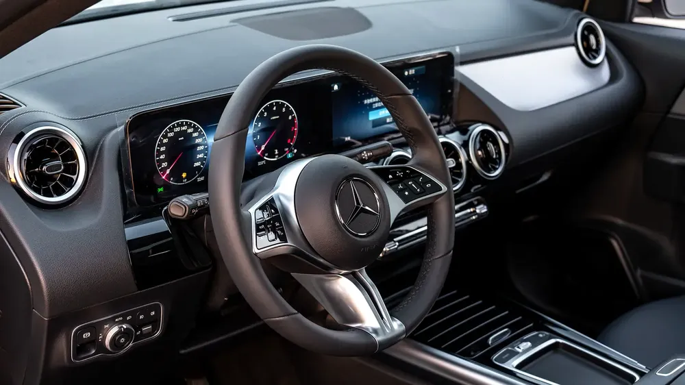 2025 | MERCEDES GLA 200 | 1.3T - Image 9