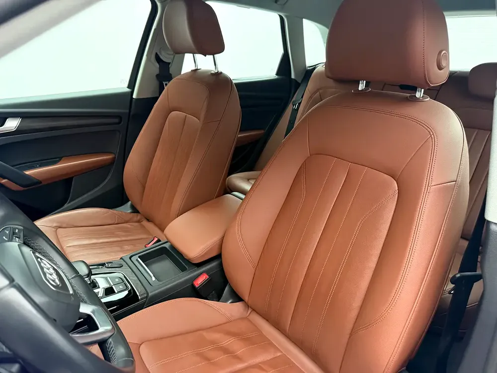 2022 Audi Q5 45 TFSI | GCC Specs | S-line | Premium Interior - Image 9