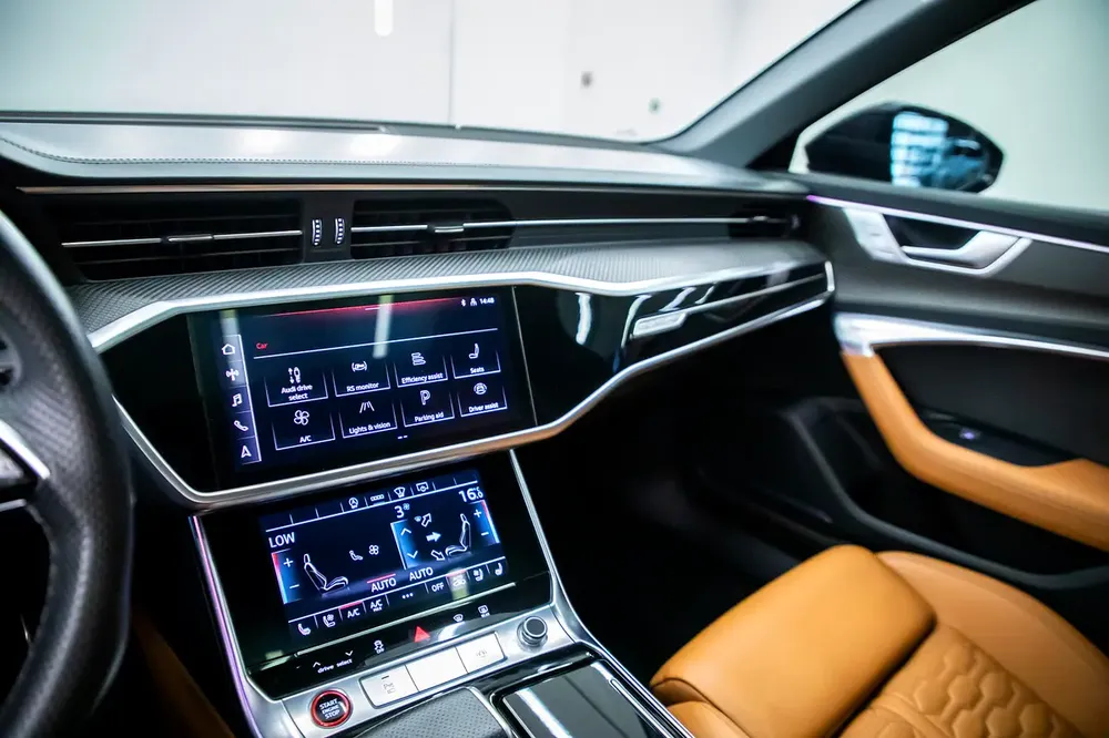 2022 Audi RS6 Avant TFSI Quattro - European Specs - Pristine Condition - Image 9