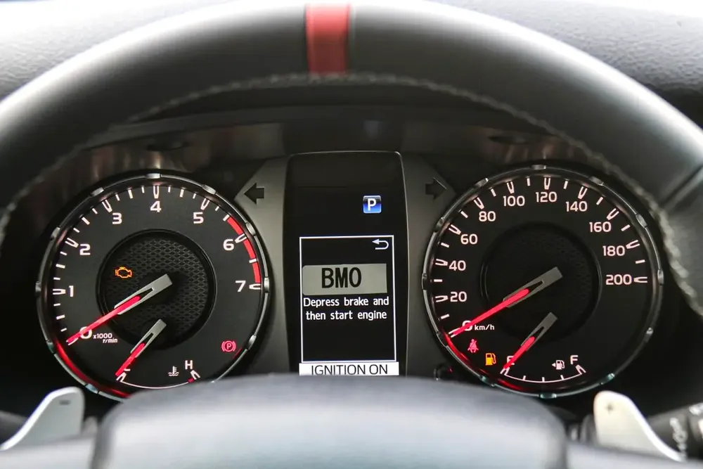 HILUX V6 GR-S / G1 2026 - For Export - Image 10