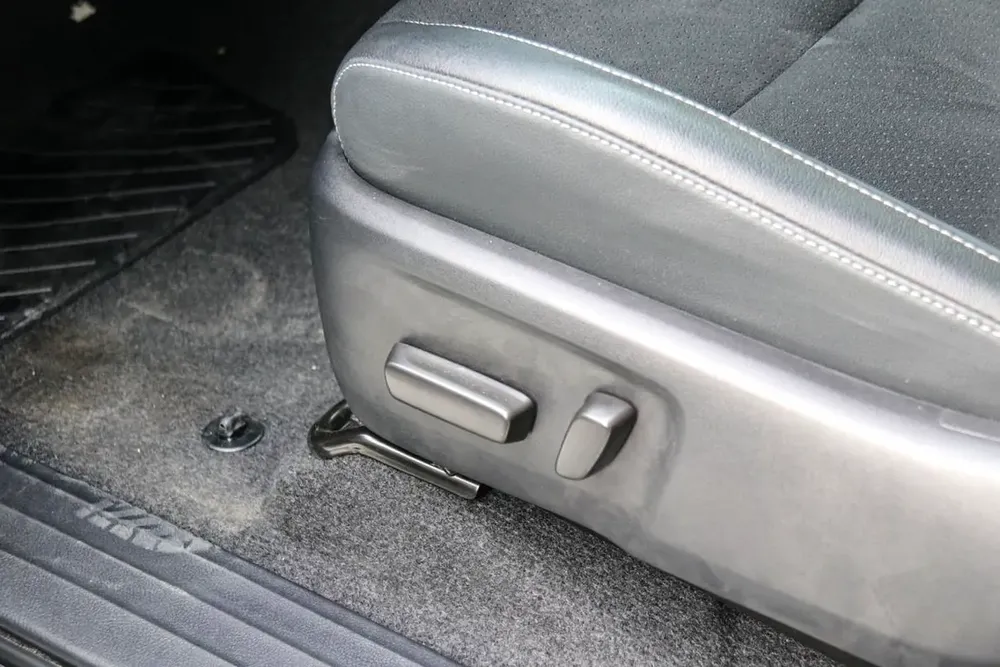 HILUX V6 GR-S / G1 2026 - For Export - Image 8