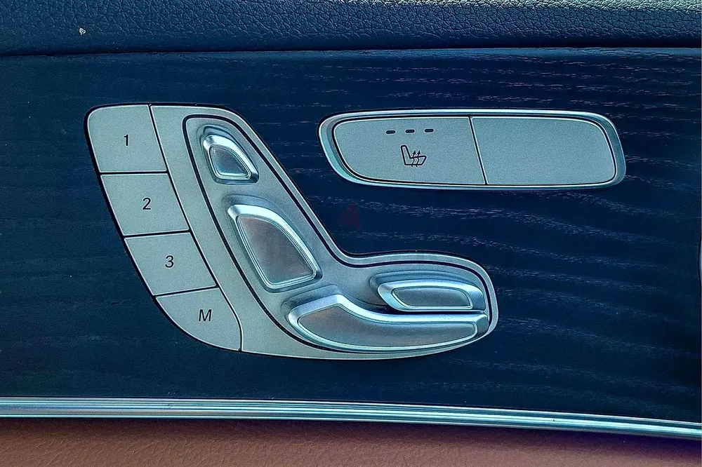 AED 2659/month | 2022 Mercedes-Benz E-Class E 300 | GCC Specs | Ref#447834 - Image 16