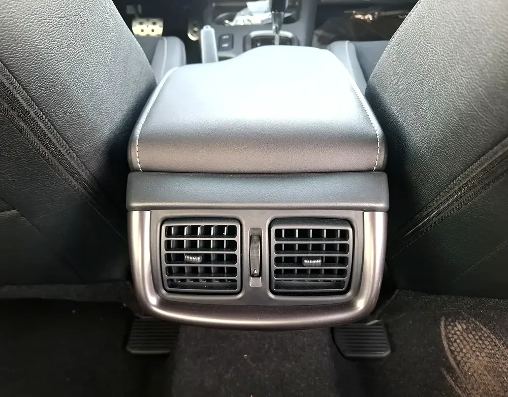 Toyota Hilux GR 4.0L 2026 AT Black Petrol Oman Spec with Compressor (Export Only) - Image 13