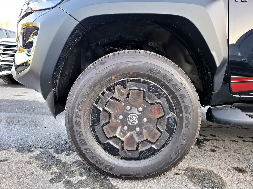 Toyota Hilux GR 4.0L 2026 AT Black Petrol Oman Spec with Compressor (Export Only) - Image 4