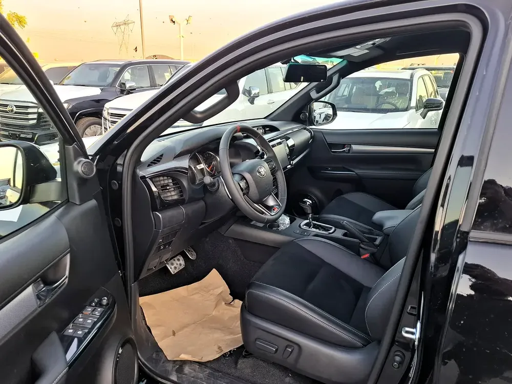 Toyota Hilux GR 4.0L 2026 AT Black Petrol Oman Spec with Compressor (Export Only) - Image 7