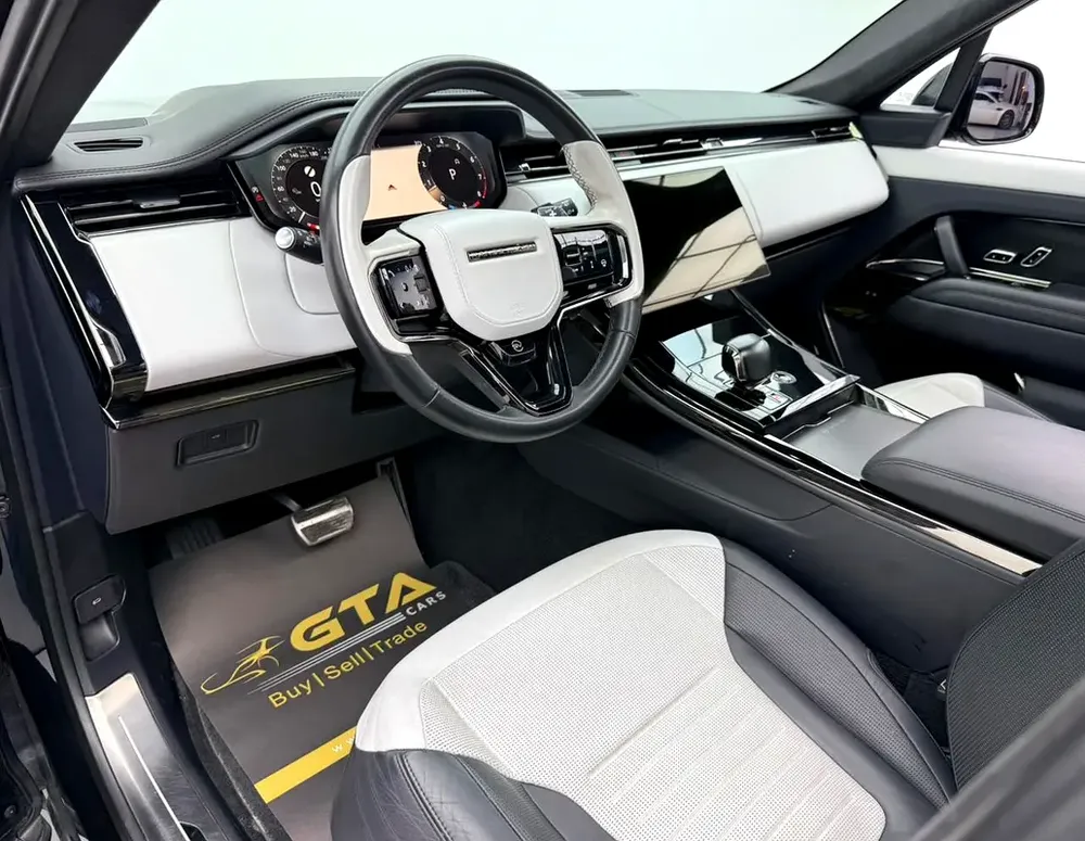 2025 Range Rover Sport SV 1st Edition, Warranty, Full RR Service History, Excellent Condition, Euro - Image 10