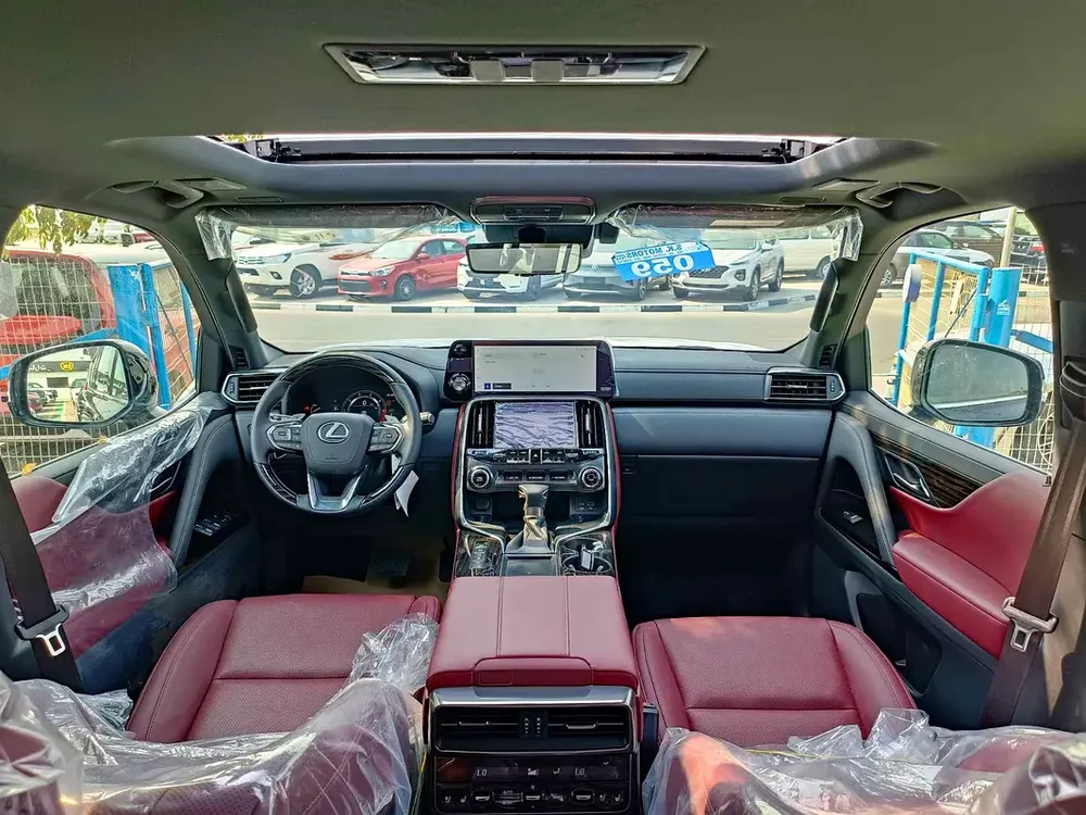 Lexus LX 600 Signature 2026 GCC Specs - Image 7