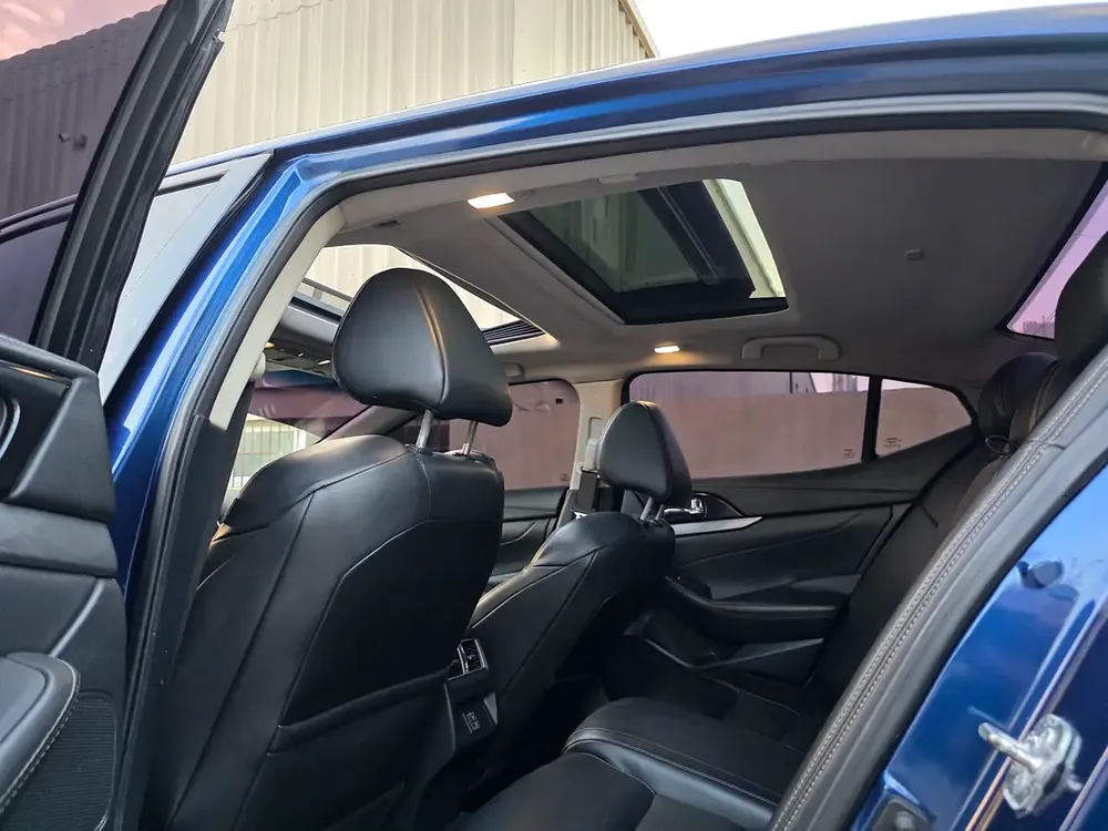 2018 Nissan Maxima SR - American Specs - Sport Performance Sedan - Image 15