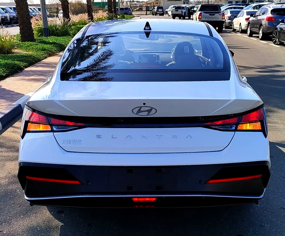 Hyundai Elantra 1.5L Full Option 2025 Model Brand New - Image 20