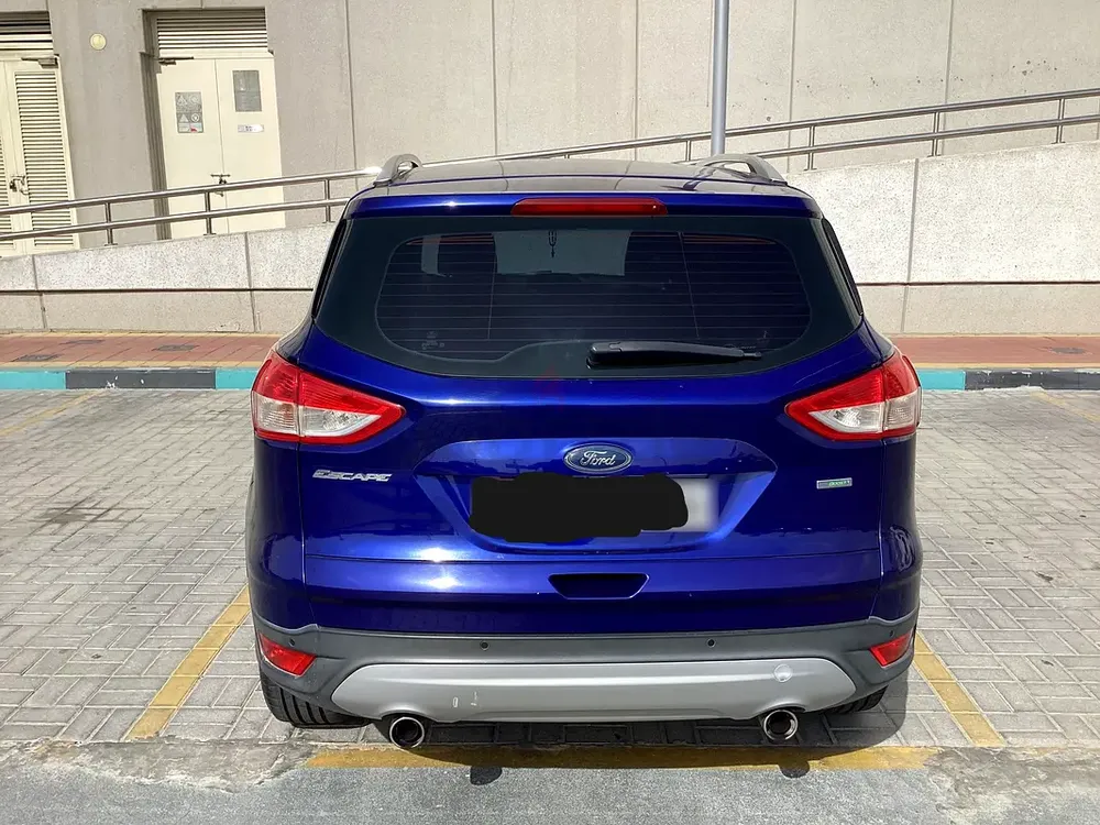 Unique 4WD Ford Escape 2.0L Turbo, 92000KM, GCC, Top Line - Image 5