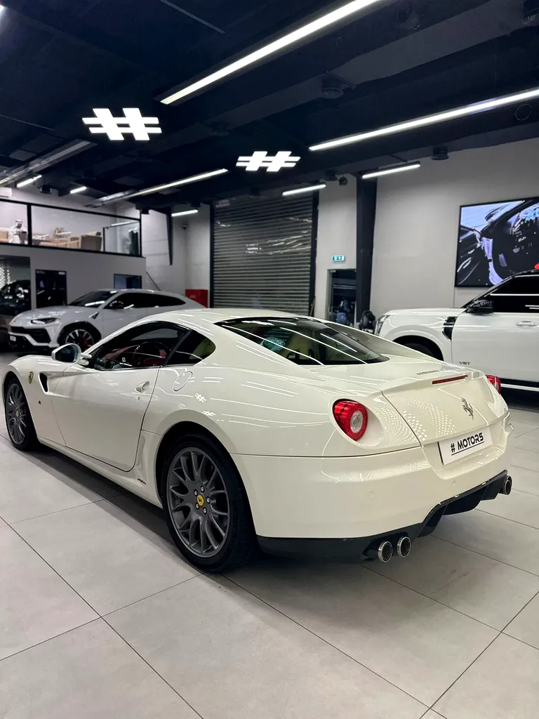 Ferrari 599 GTB Fiorano GCC - Image 18