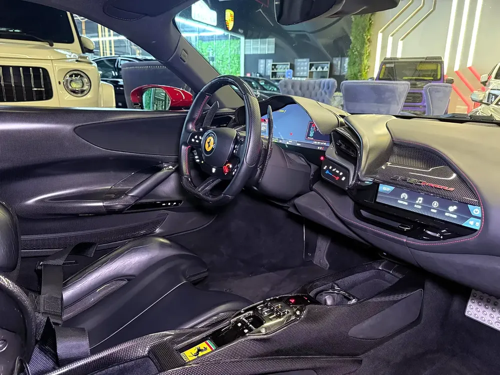 2021 SF90 STRADALE | ASSETTO FIORANO | CARBON INTERIOR AND EXTERIOR | SERVICE  WARRANTY JUN 2028 - Image 11