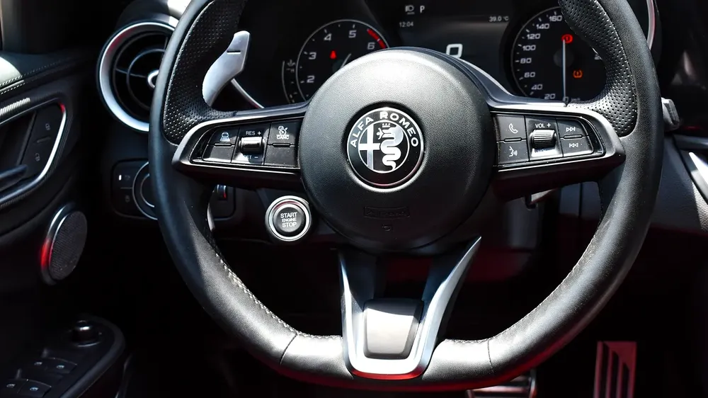 0% DP | AED 2,112/Month | As New! | Alfa Romeo | Giulia Veloce | 2023 | Gargash Warranty and Service - Image 12