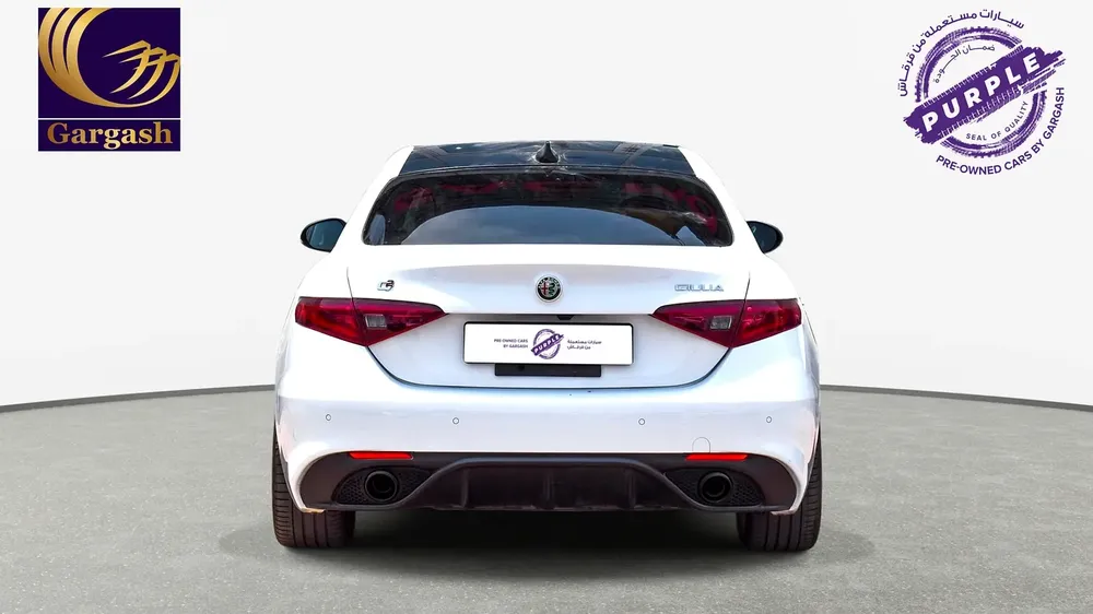 0% DP | AED 2,112/Month | As New! | Alfa Romeo | Giulia Veloce | 2023 | Gargash Warranty and Service - Image 5