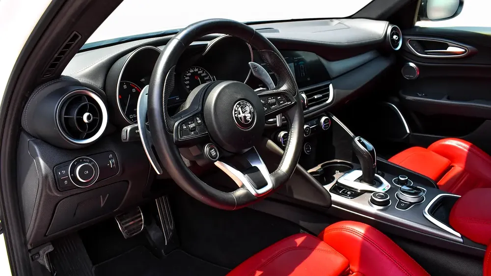 0% DP | AED 2,112/Month | As New! | Alfa Romeo | Giulia Veloce | 2023 | Gargash Warranty and Service - Image 8