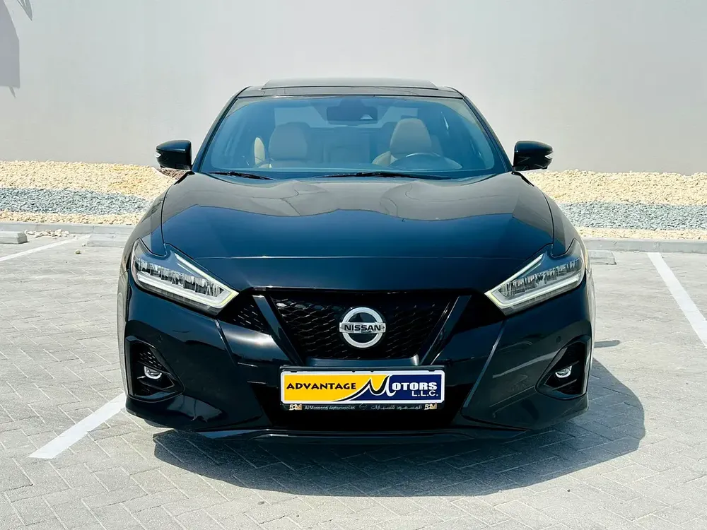 NISSAN MAXIMA SR 2021 GCC 93,000 KM BLACK - Image 4