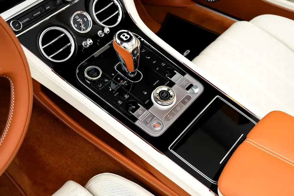 2026 BENTLEY CONTINENTAL GTC SPEED MULLINER - Image 19