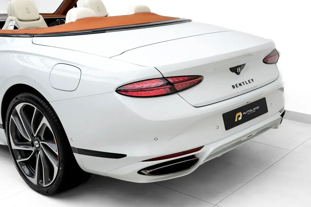 2026 BENTLEY CONTINENTAL GTC SPEED MULLINER - Image 7