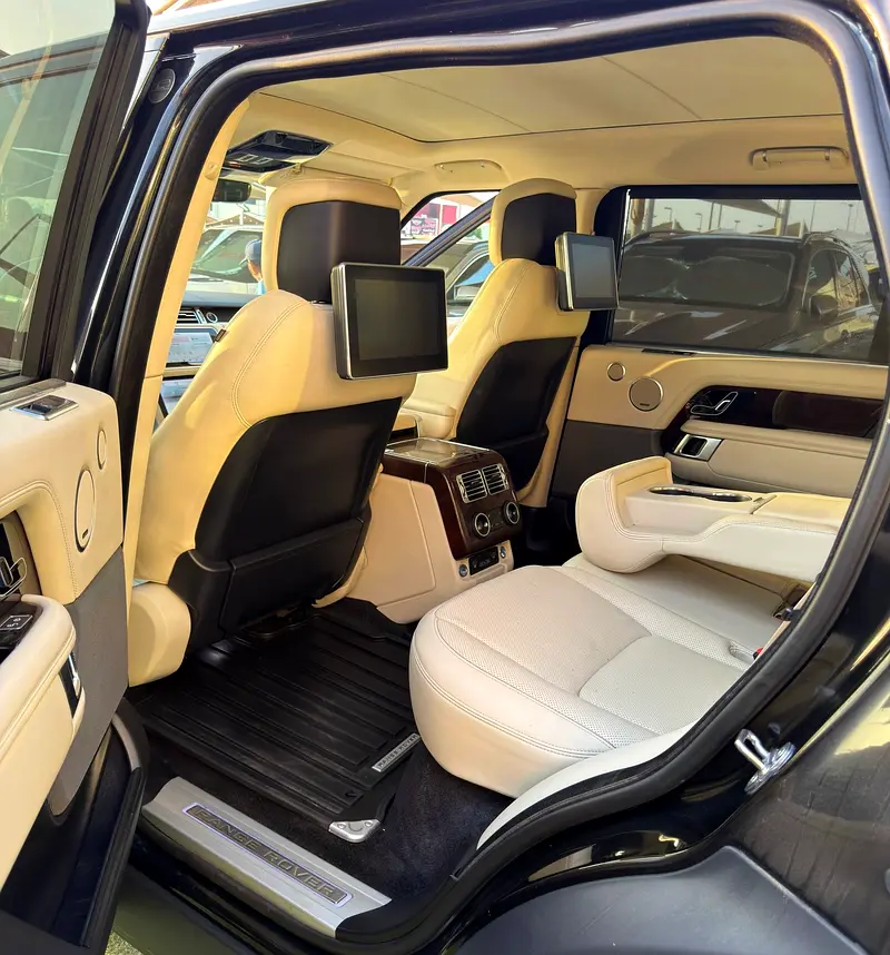 2,200 AED/MONTH | 5.0L RANGE ROVER WESTMINSTER EDITION | PERFECT CONDITION - Image 7