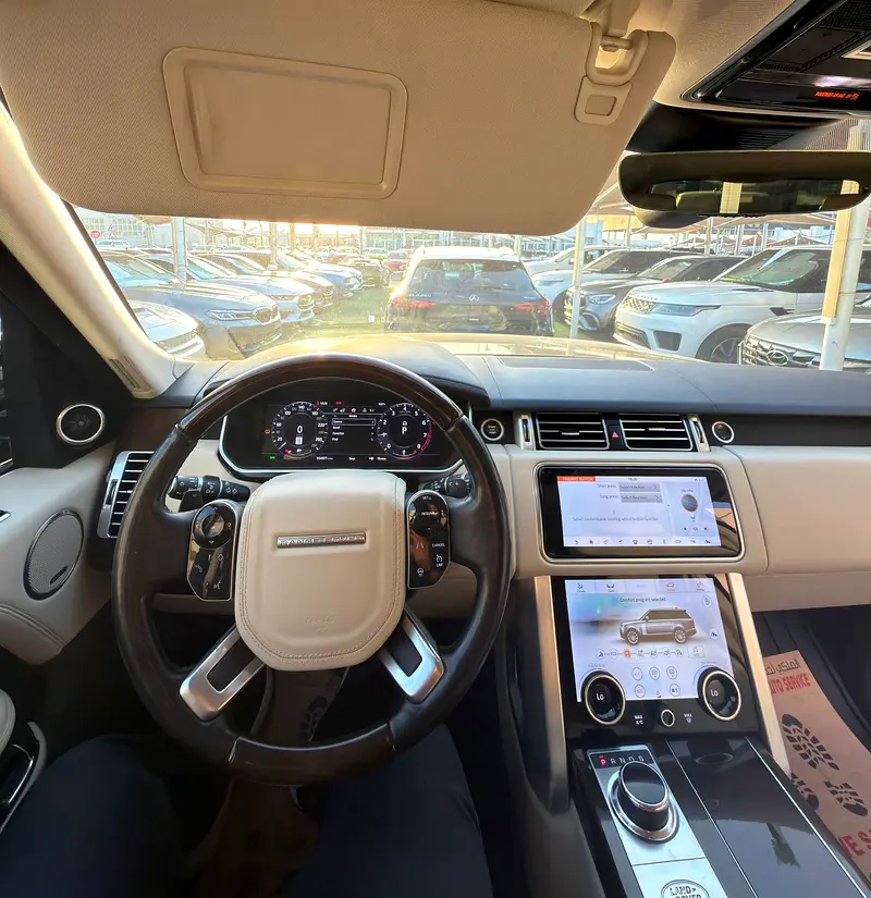 2,200 AED/MONTH | 5.0L RANGE ROVER WESTMINSTER EDITION | PERFECT CONDITION - Image 8