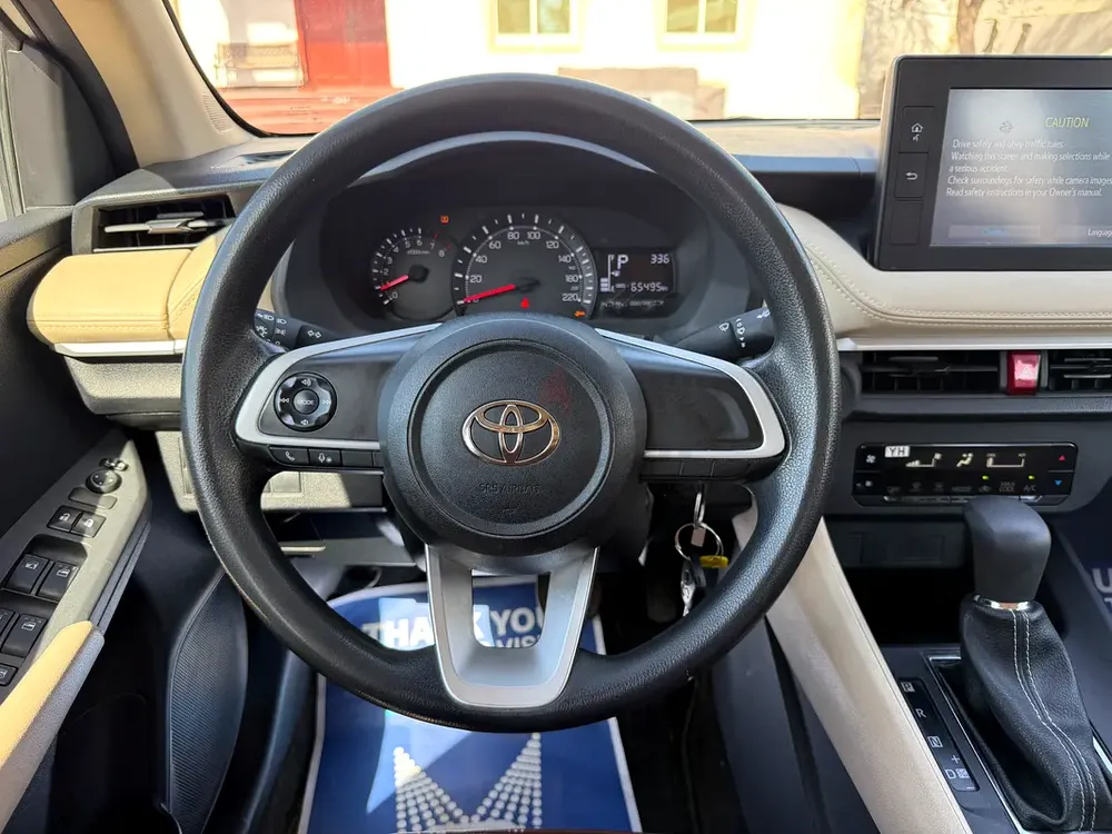 2023 Toyota Yaris E GCC Specs - Excellent Condition - Image 13