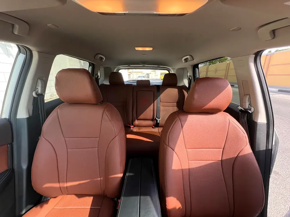 Nissan Rogue SV - Image 7