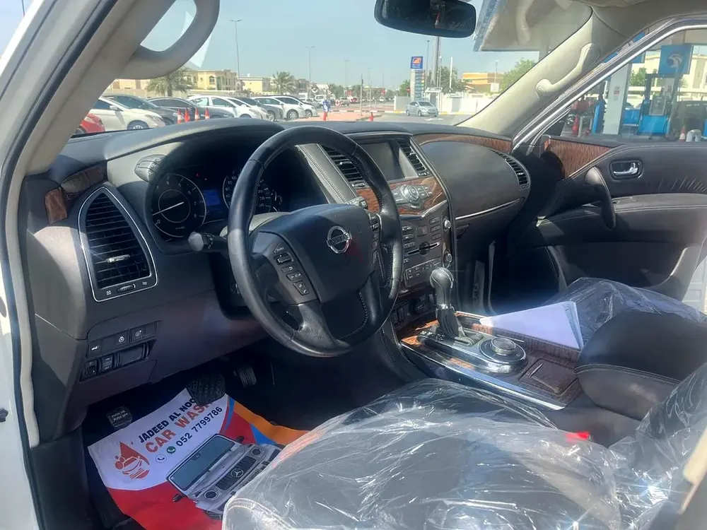 2018 NISSAN ARMADA SL * CANADIAN SPEC * NO ACCIDENTS * - Image 8