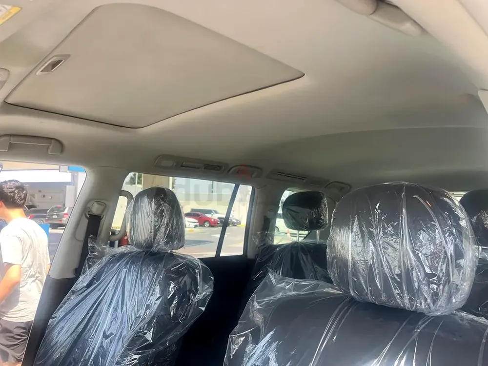 2018 NISSAN ARMADA SL * CANADIAN SPEC * NO ACCIDENTS * - Image 9