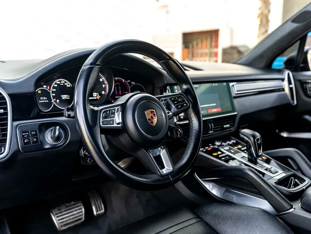 0% DOWN PAYMENT | 🚀FAST-TRACK FINANCING | CAYENNE TURBO | TOP SPECS | JUNE EDITION | WARRANTY - Image 10